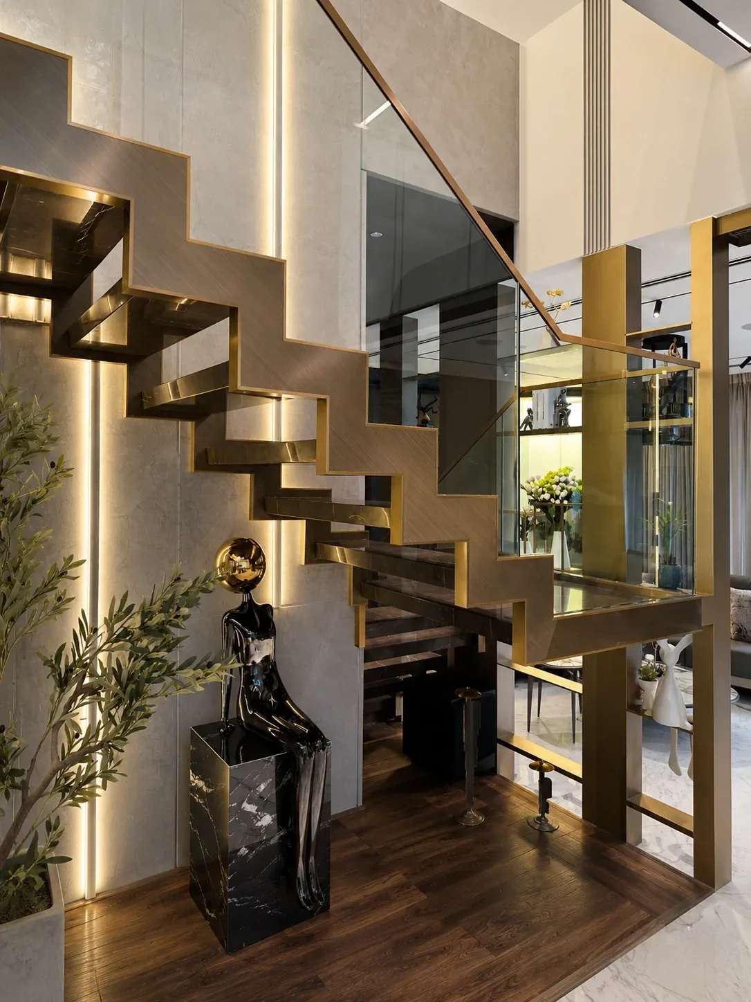 Double-Height Staircase & Glass Railings reference 11